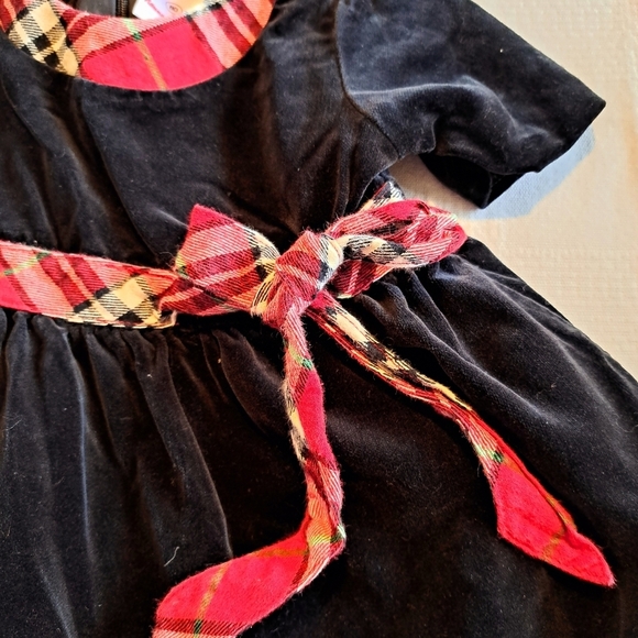 Hanna Andersson girls size 80 or 18-24 months black velvety with plaid dress - Picture 4 of 8